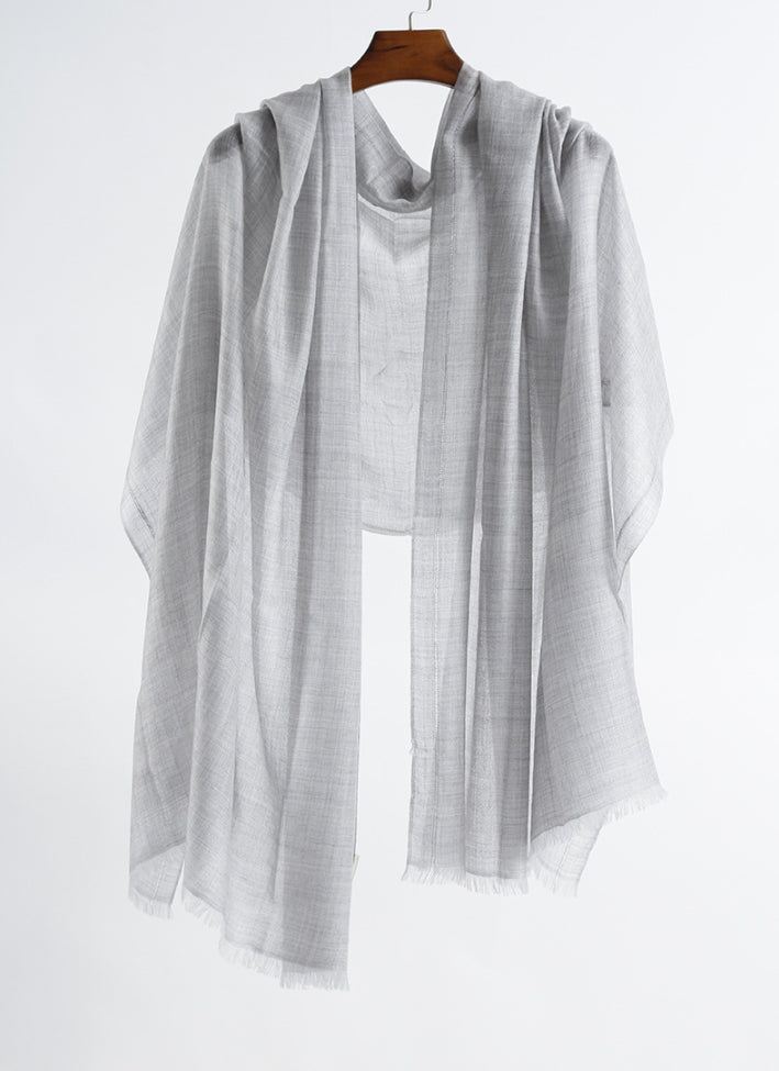 Cashmere scarf. - AOA Fashion Accessories