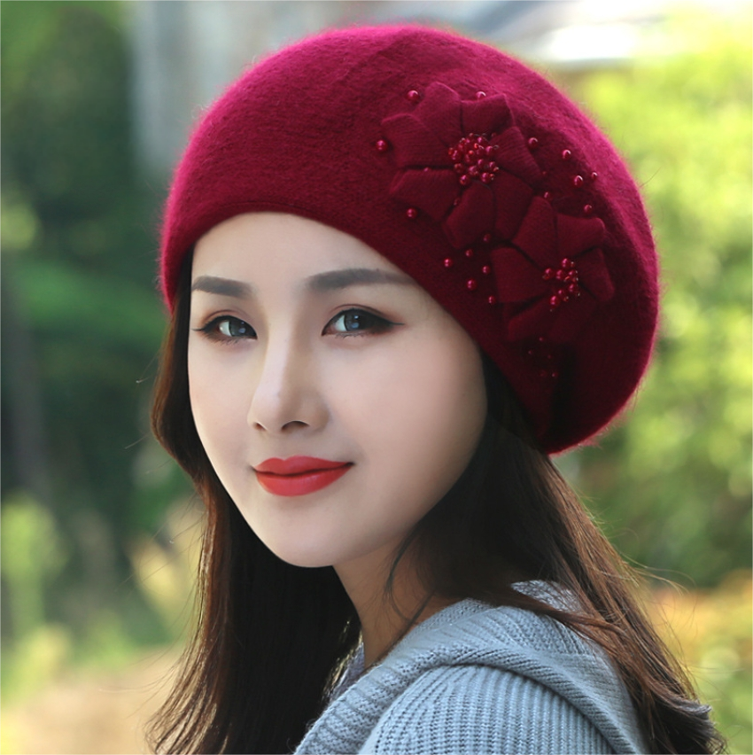 Women's autumn and winter plush warm hat, warm rabbit wool knitted hat, knitted beret