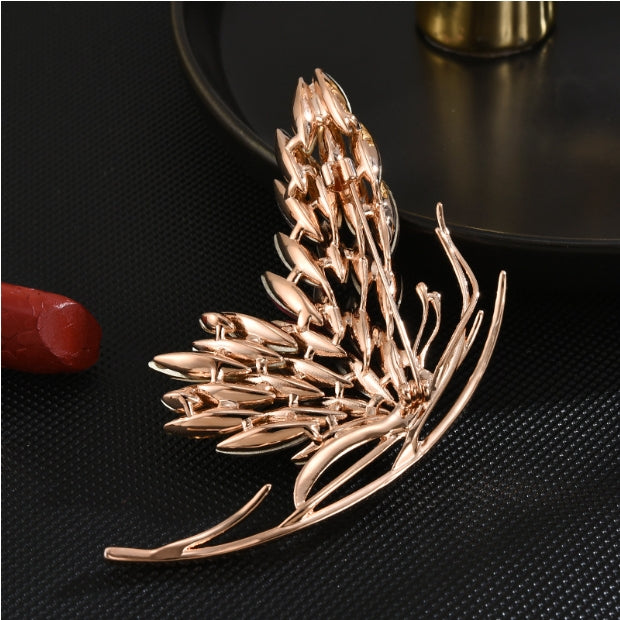 Gradient butterfly brooch. - AOA Fashion Accessories