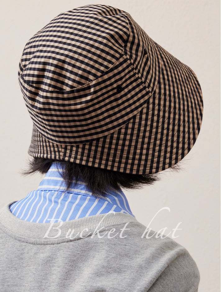U-shaped bucket hat with large brim at the back.