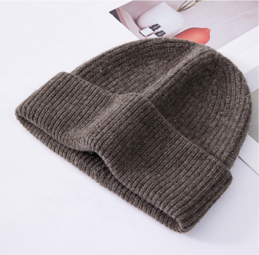 WARM AND COMFORTABLE WOOL YAK WOOL HAT