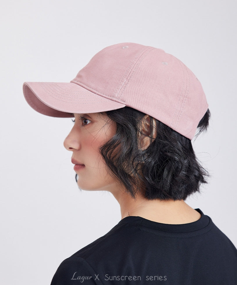 Unisex pure cotton baseball cap.
