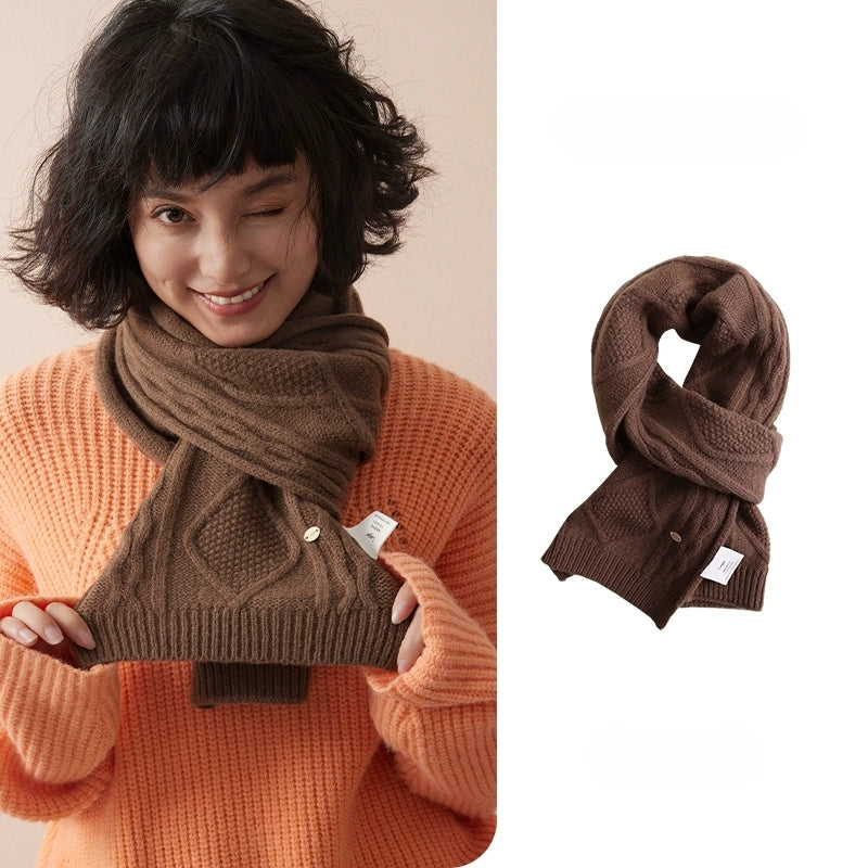 Wool Diamond Cable Knit Scarf – Vintage Texture & Timeless | Multiple Colors