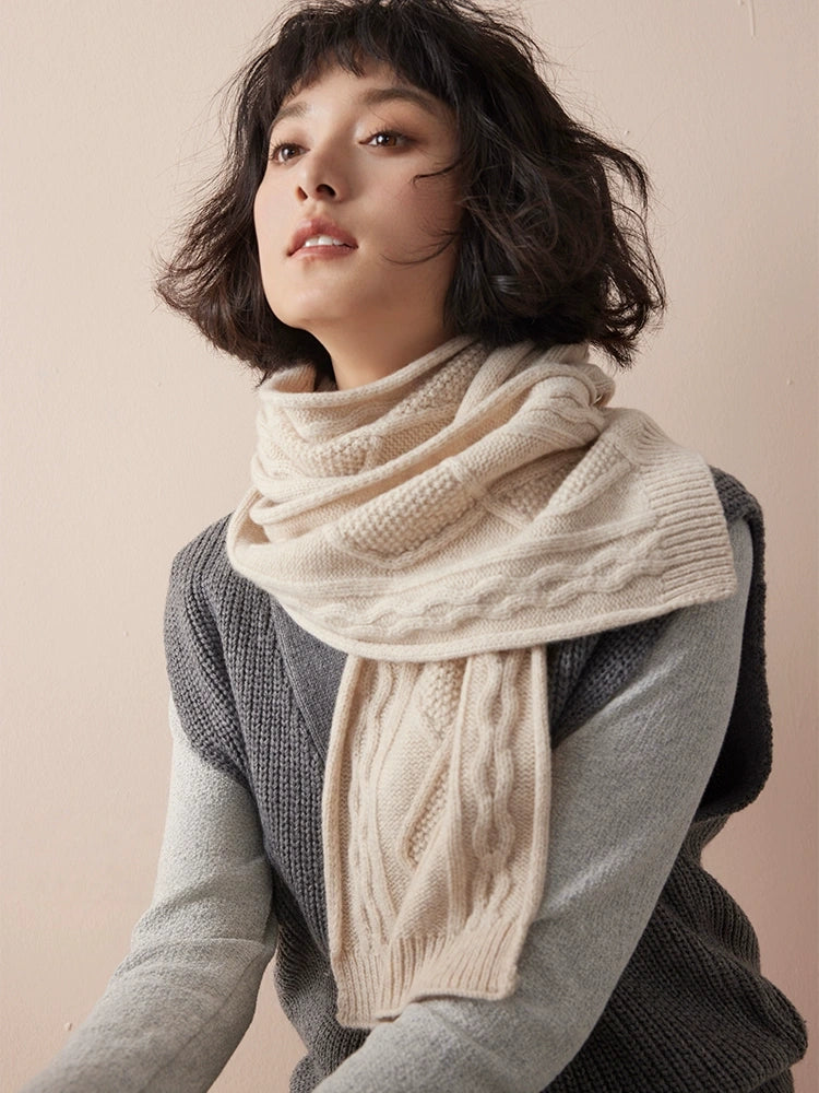 Wool Diamond Cable Knit Scarf – Vintage Texture & Timeless | Multiple Colors