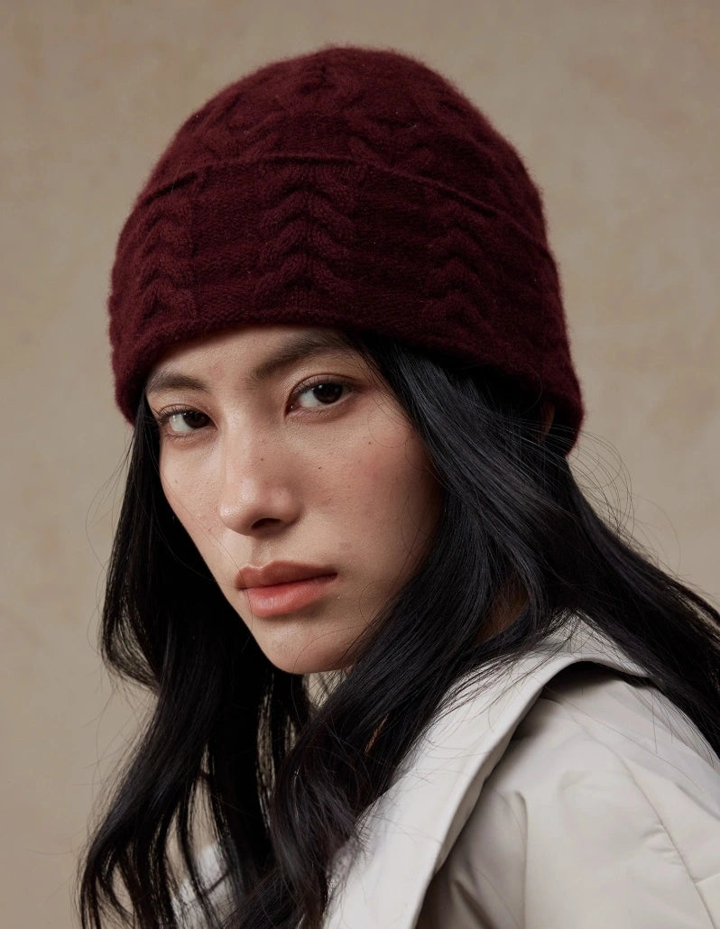 Elegant 100% Cashmere Beanie – Cable Knit Design | Multiple Colors