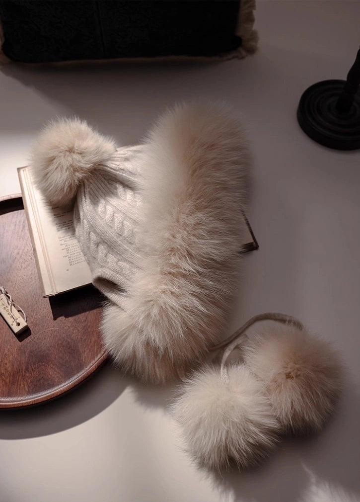 Cashmere Knit Hat with Fox Fur Trim – Cream Beige Elegance