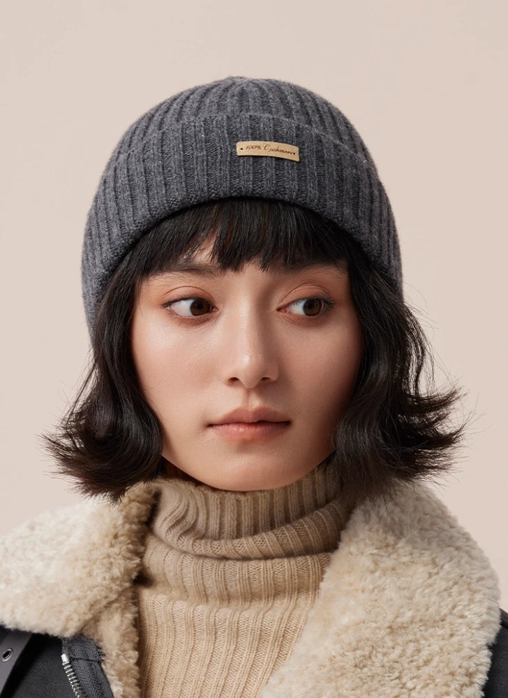 Unisex Cashmere Ribbed Beanie – Stylish & Versatile | Multiple Colors