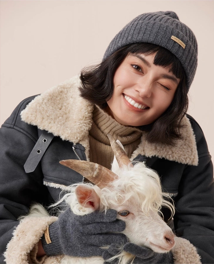 Unisex Cashmere Ribbed Beanie – Stylish & Versatile | Multiple Colors