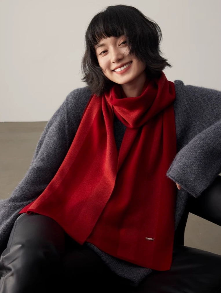 Merino Wool Scarf with Contrast Stripe – Sakura Pink & Cherry Red