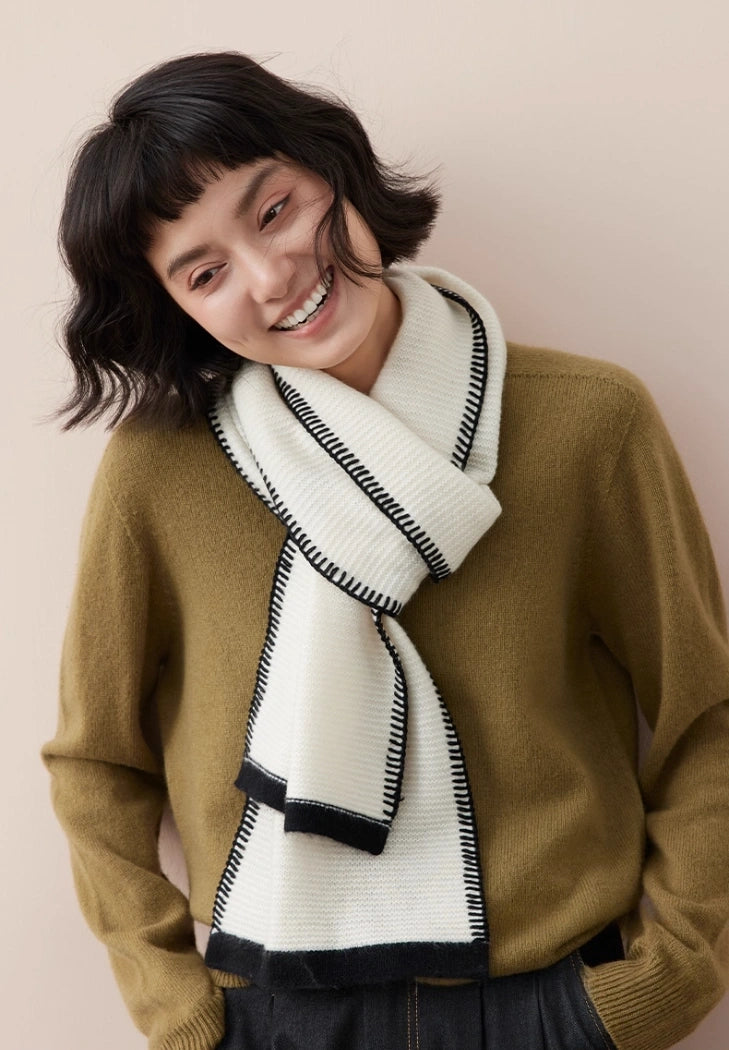 Cashmere Scarf – Minimalist Contrast Edge Design | Black & Ivory