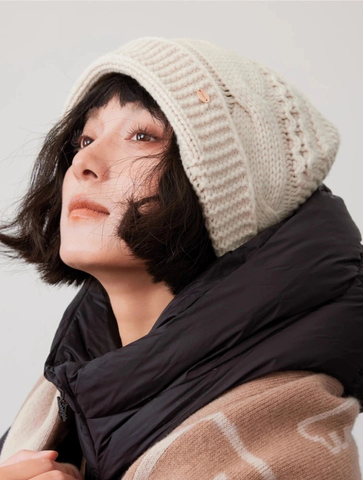 Wool Cable Knit Beanie – Timeless Vintage Warmth | Multiple Colors