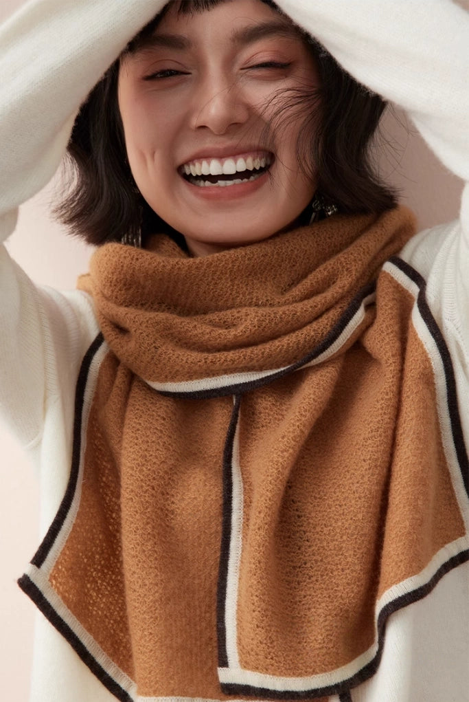 Soft Cashmere Scarf – Contrast Edge Design | Multiple Colors